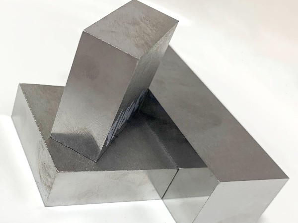 s136h模具鋼多少錢(qián)一公斤?